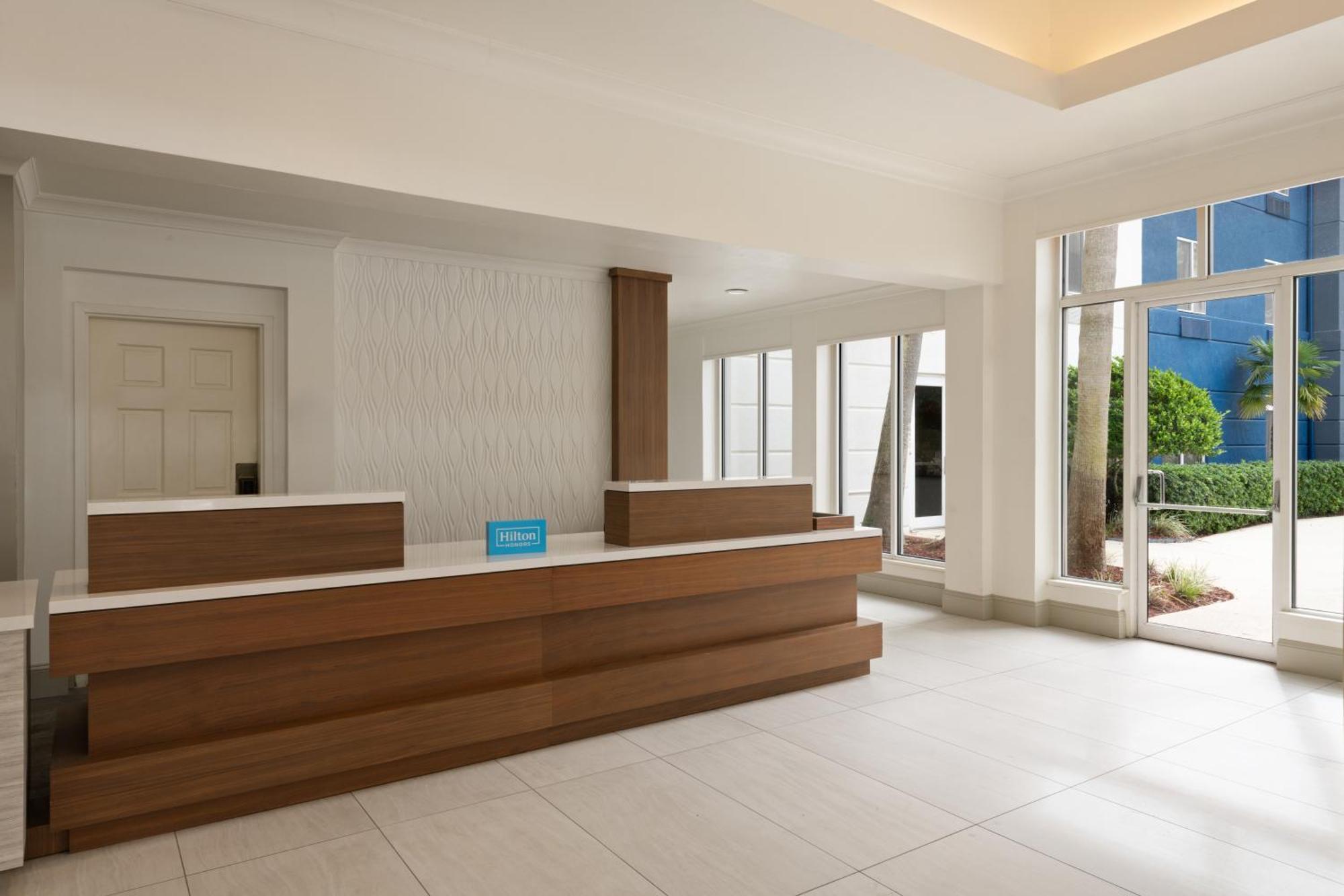 Hilton Garden Inn Tallahassee Ngoại thất bức ảnh